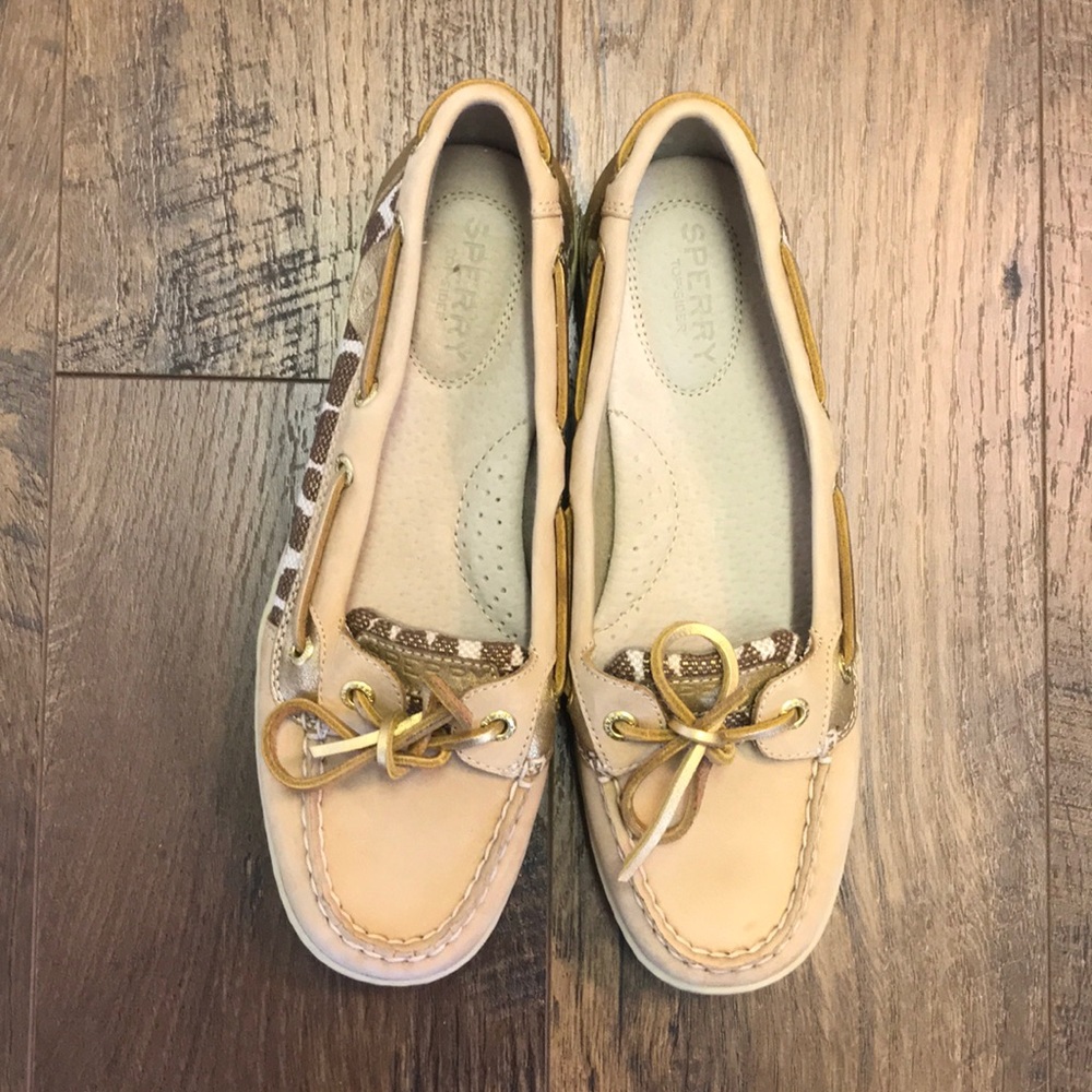 NWOT Sperry Top Sider 7.5